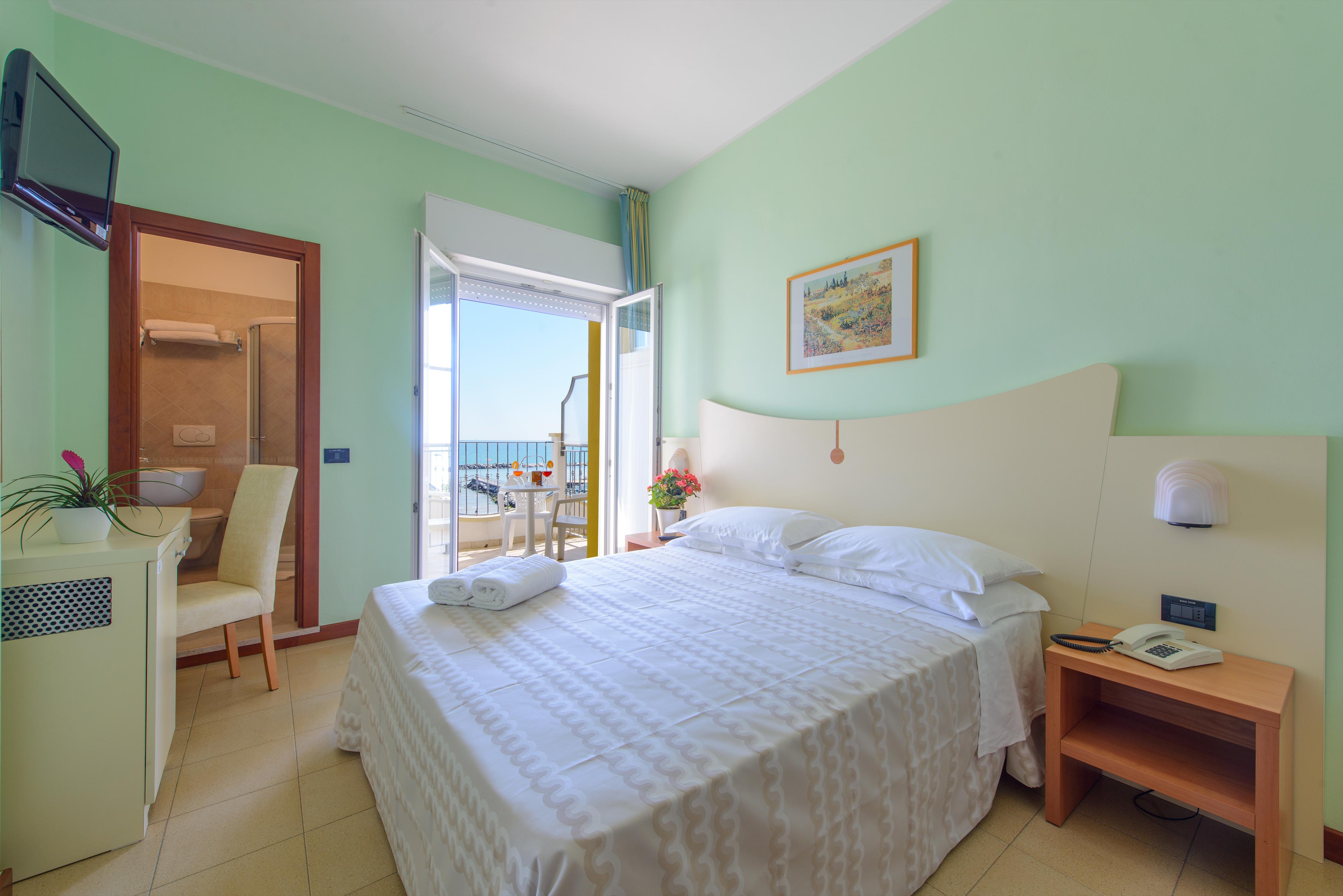 Hotel Zeus Rimini Exterior photo