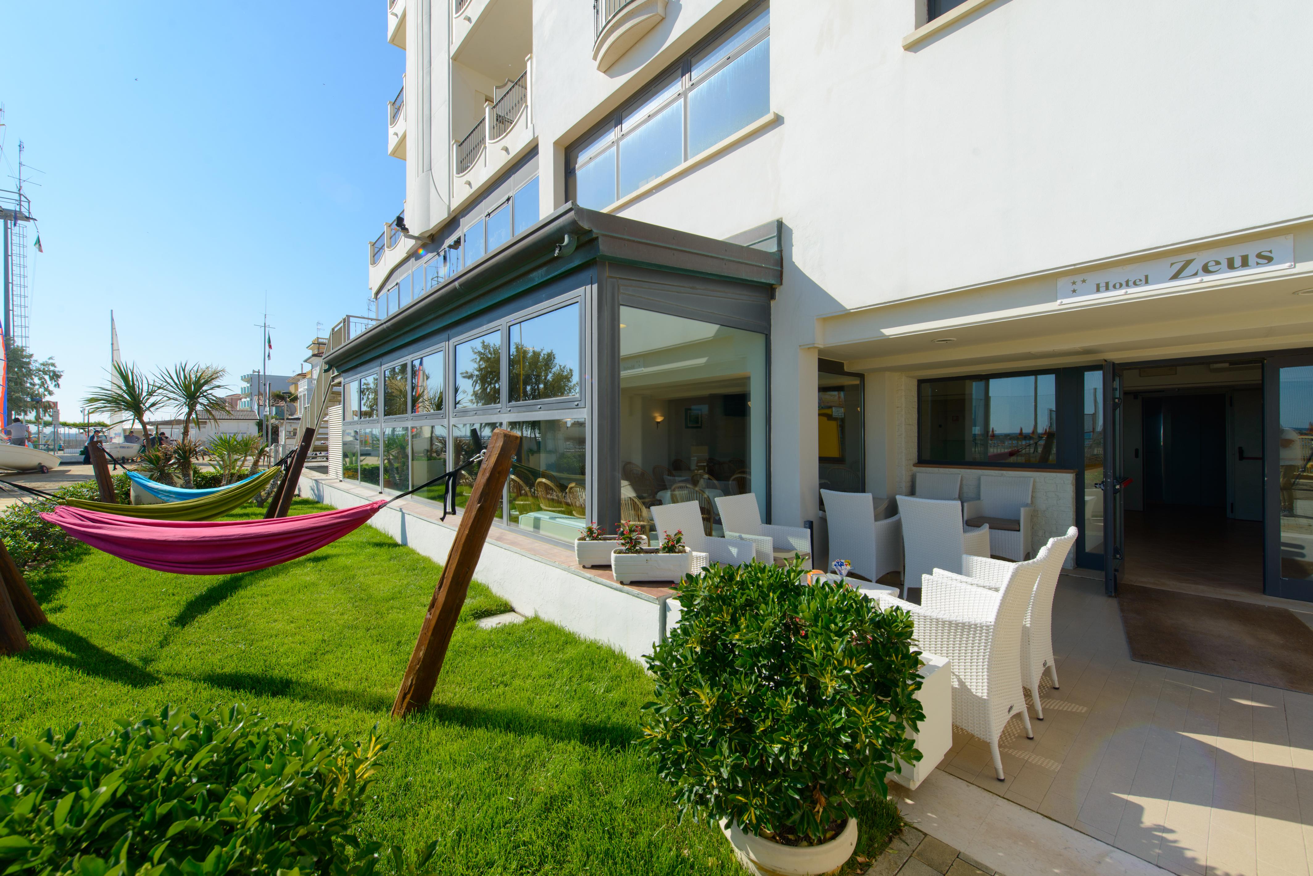 Hotel Zeus Rimini Exterior photo